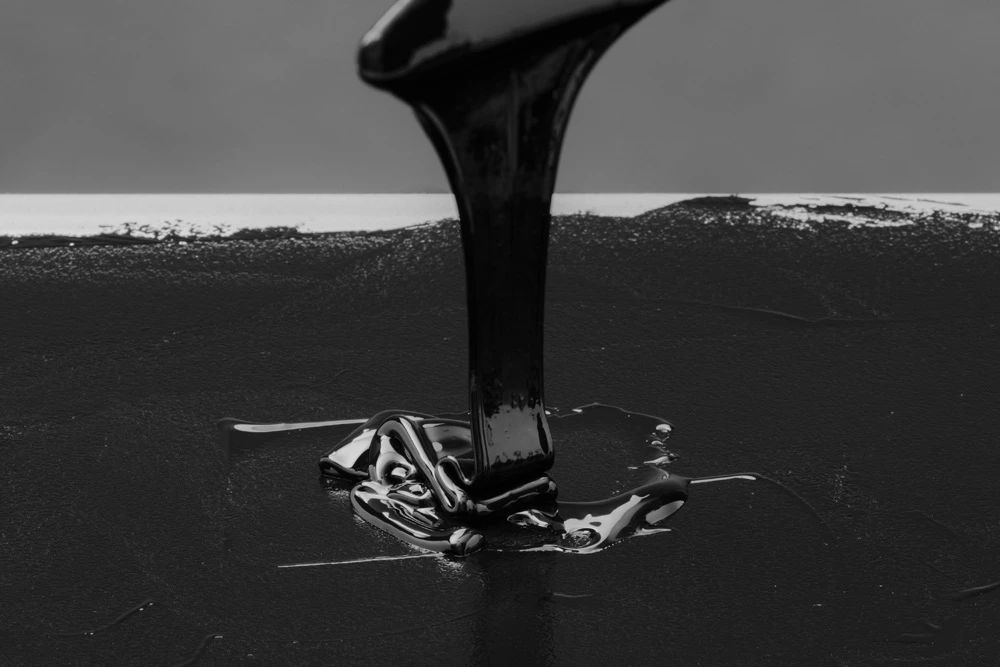 Finished carbon black intaglio ink